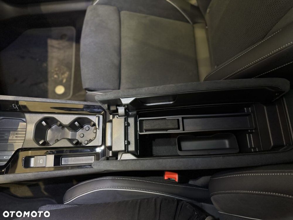 Skoda Superb 2.0 TSI DSG 4x4 Sportline - 20