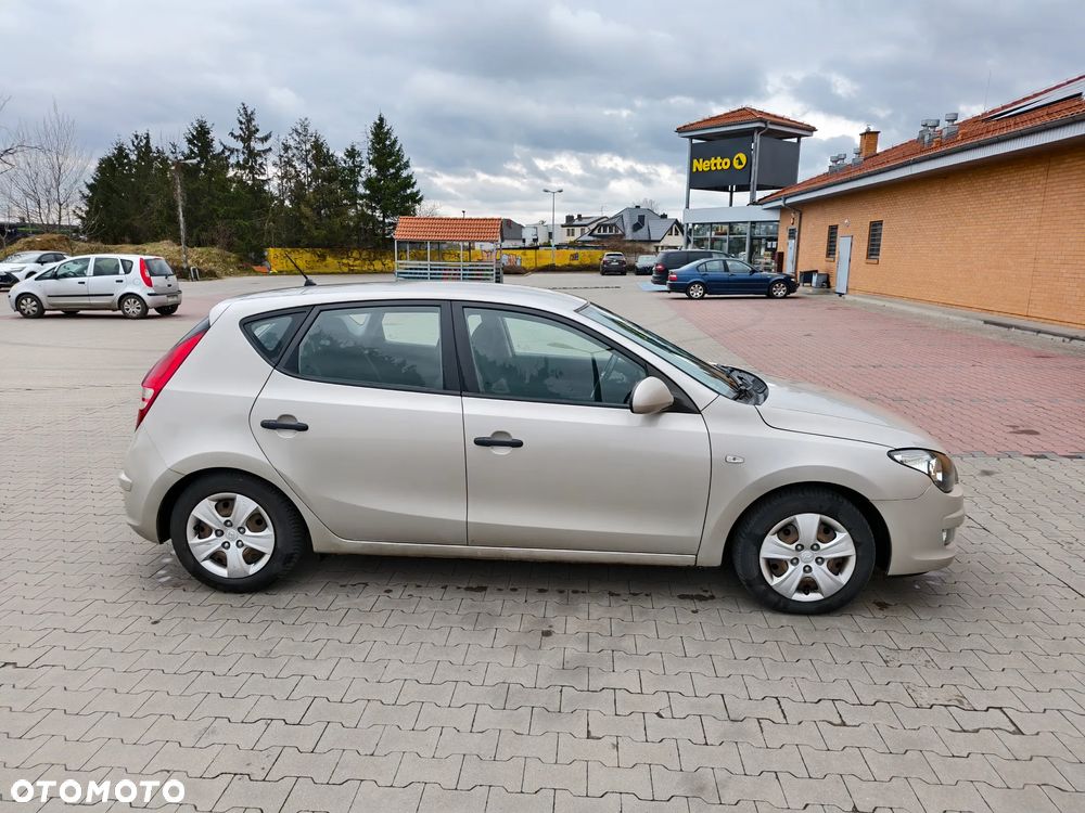 Hyundai i30 1.6 CRDi Blue Classic - 5