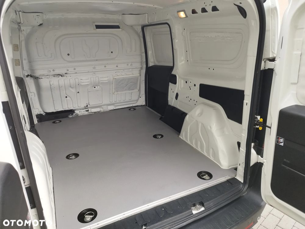 Fiat Doblo Maxi - 13