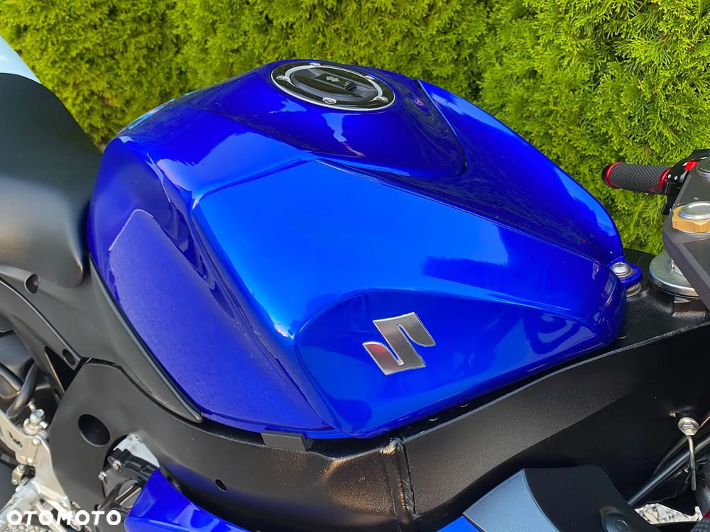 Suzuki GSX-R - 12