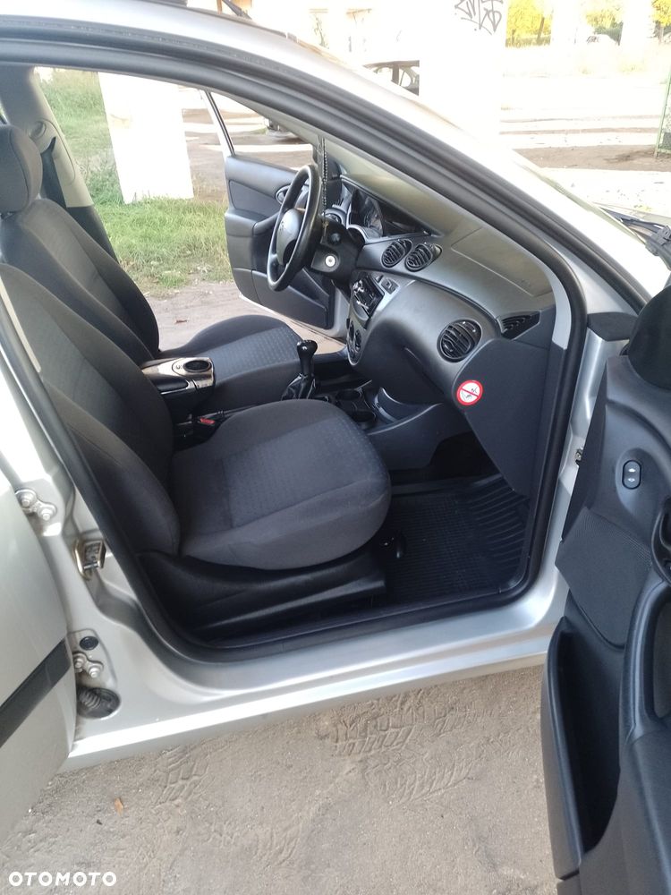 Ford Focus - 7