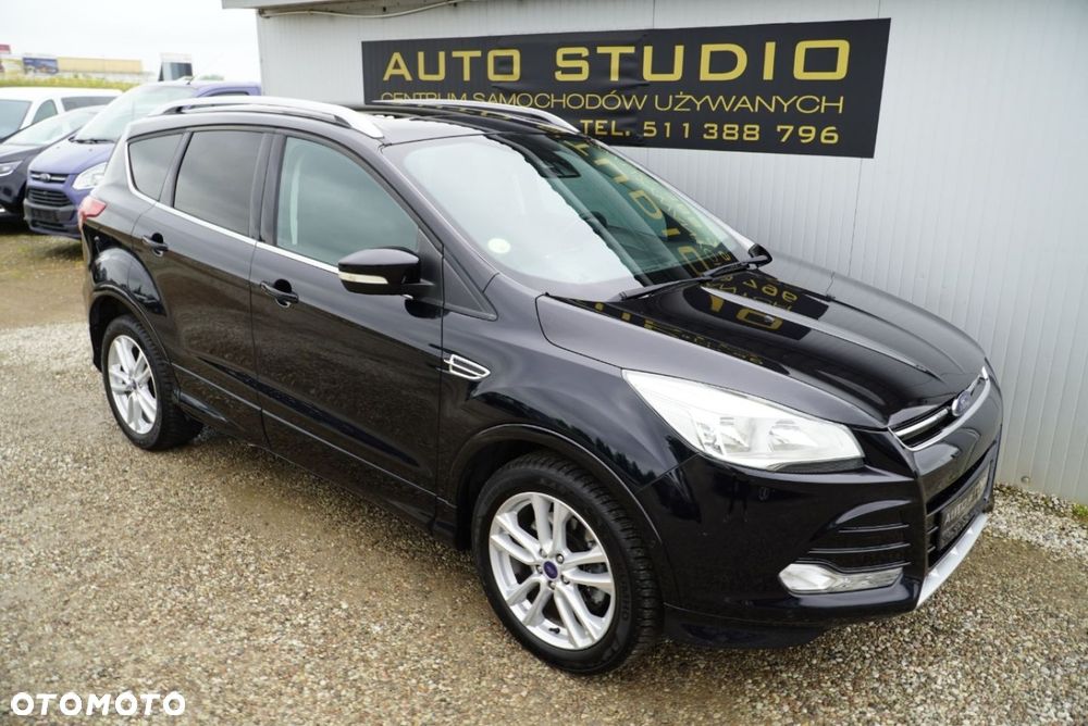 Ford Kuga 2.0 TDCi 2x4 ST-Line - 38