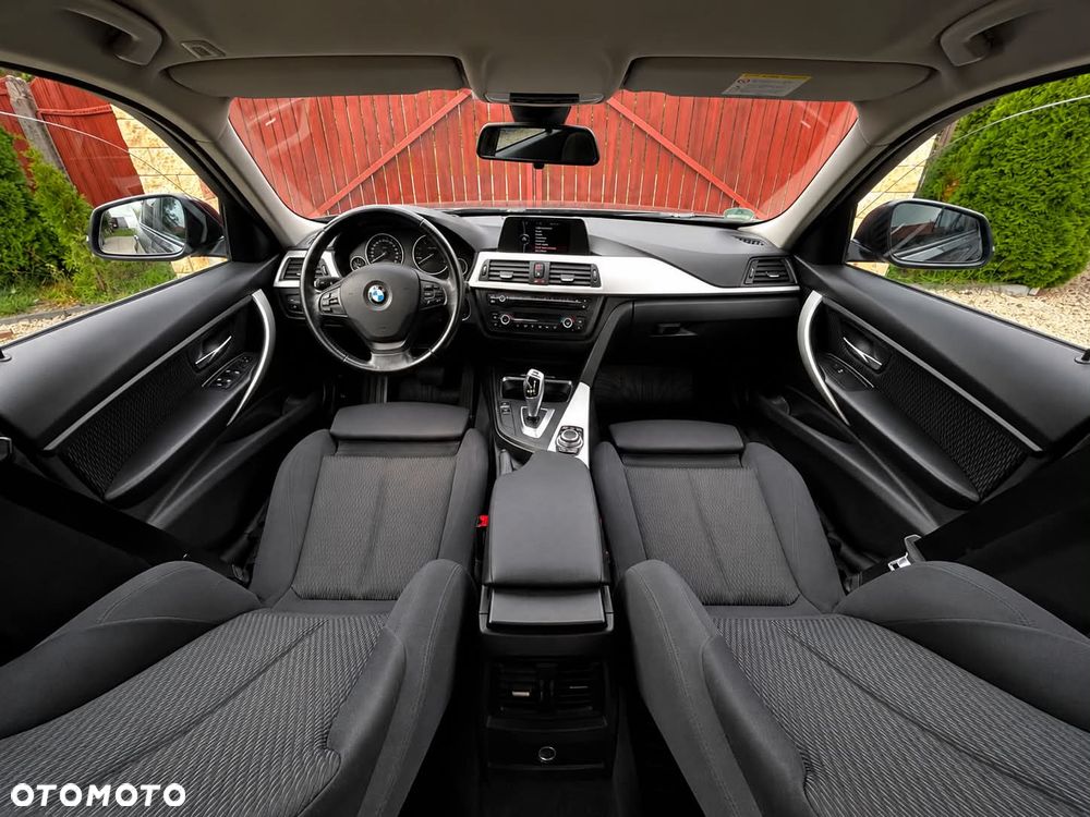 BMW Seria 3 - 21