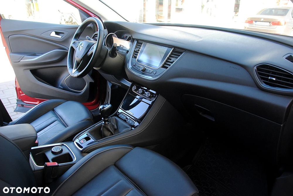 Opel Grandland X 1.2 Start/Stop Business Edition - 13