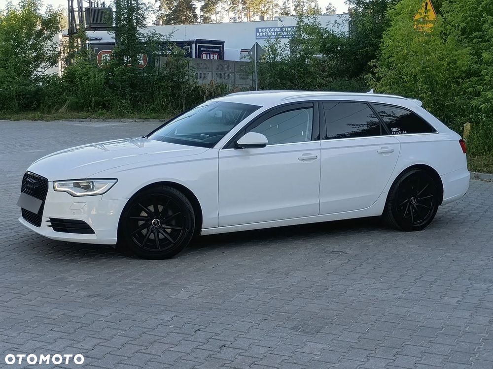 Audi A6 Avant - 14