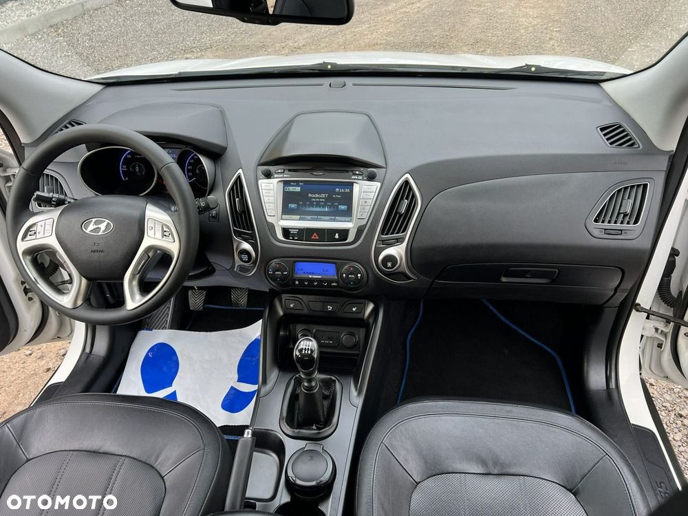 Hyundai ix35 - 11