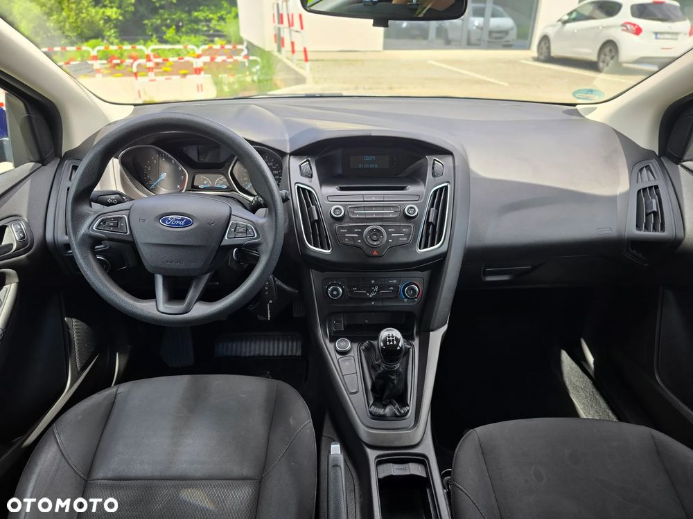 Ford Focus 1.0 EcoBoost 99g Trend - 9