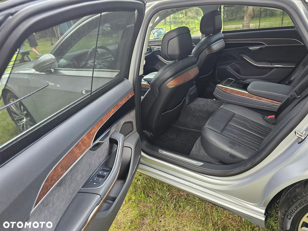 Audi A8 L 55 TFSI mHEV Quattro Tiptr - 14