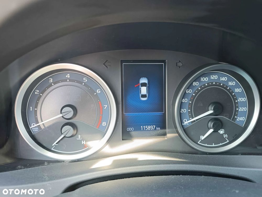 Toyota Corolla 1.6 Comfort - 8