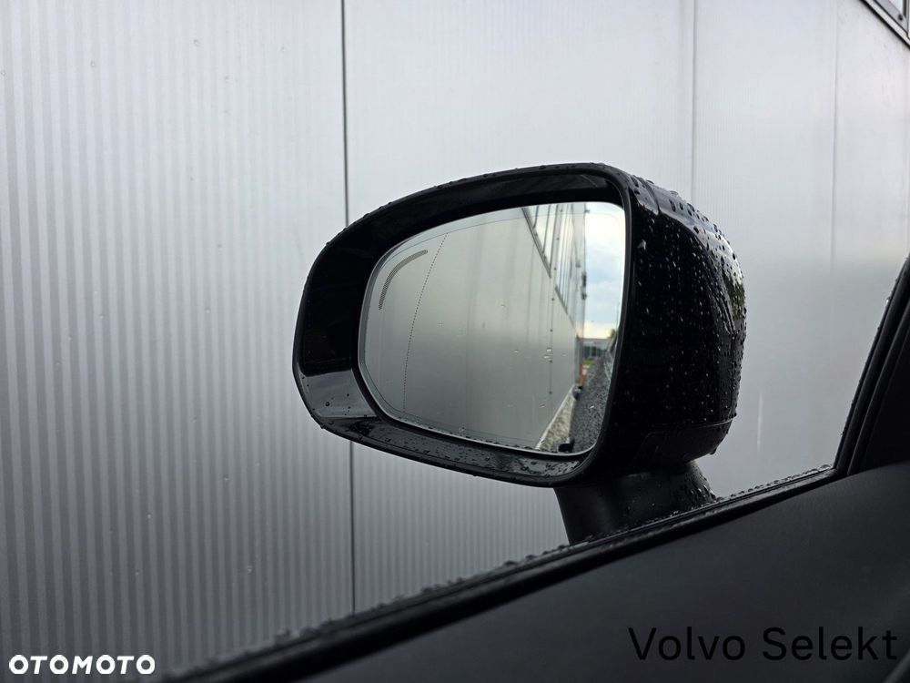 Volvo XC 60 - 40