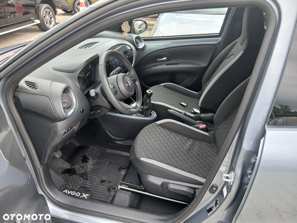 Toyota Aygo X - 6