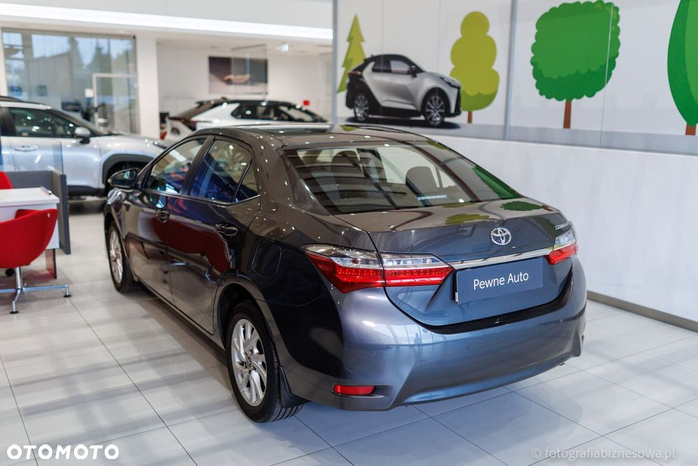 Toyota Corolla 1.6 Premium EU6 - 12