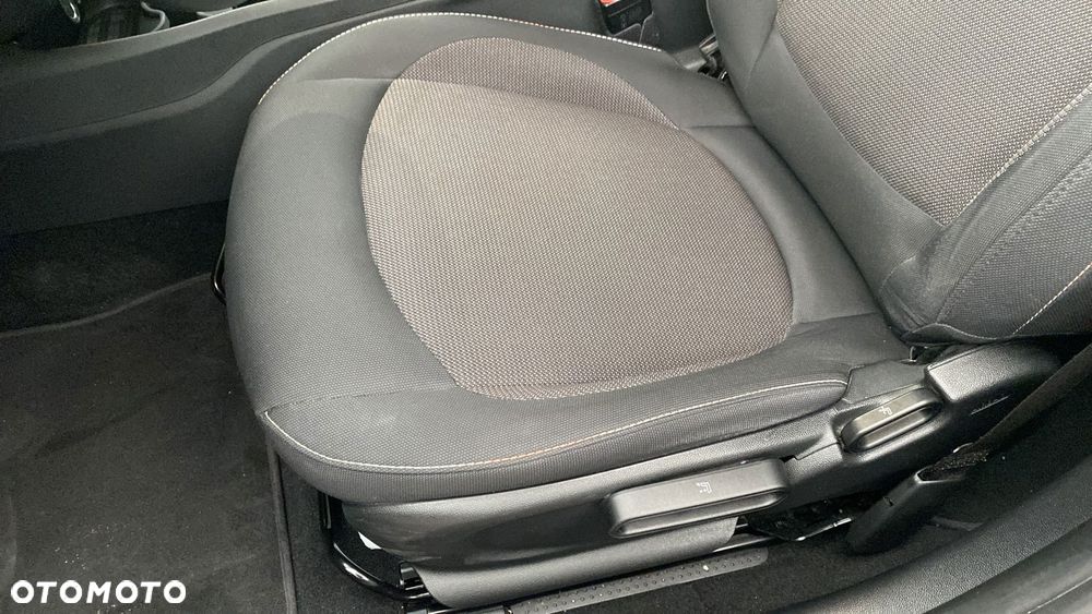 MINI Clubman One - 16