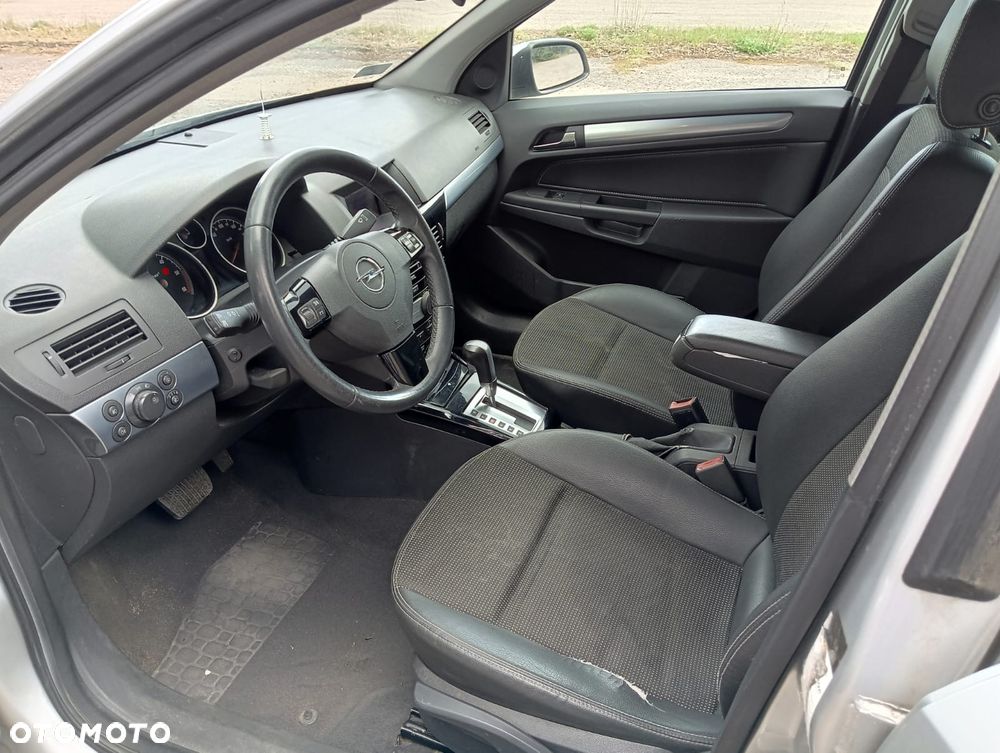 Opel Astra - 9