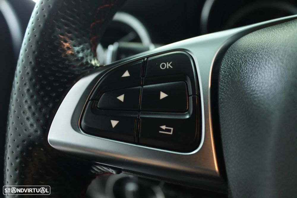 Mercedes-Benz CLA 180 d AMG Line - 22