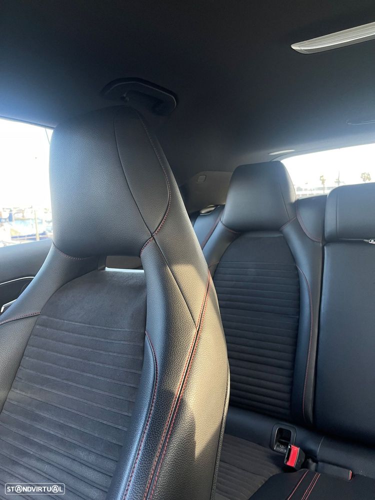 Mercedes-Benz A 180 CDI 7G-DCT AMG Line - 18