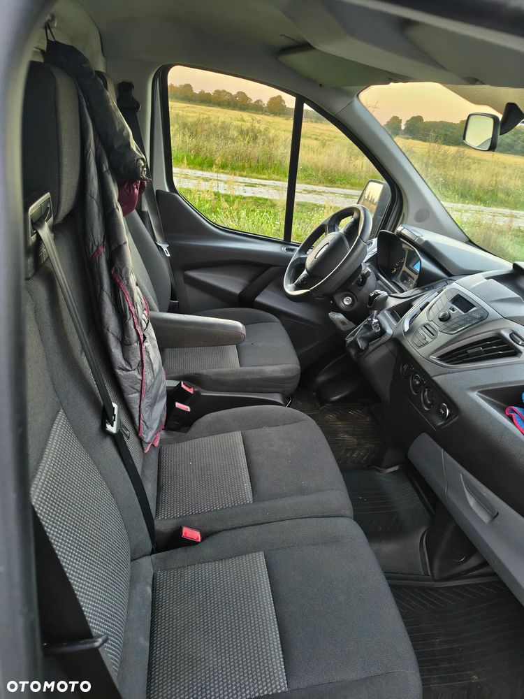 Ford Transit Custom - 8