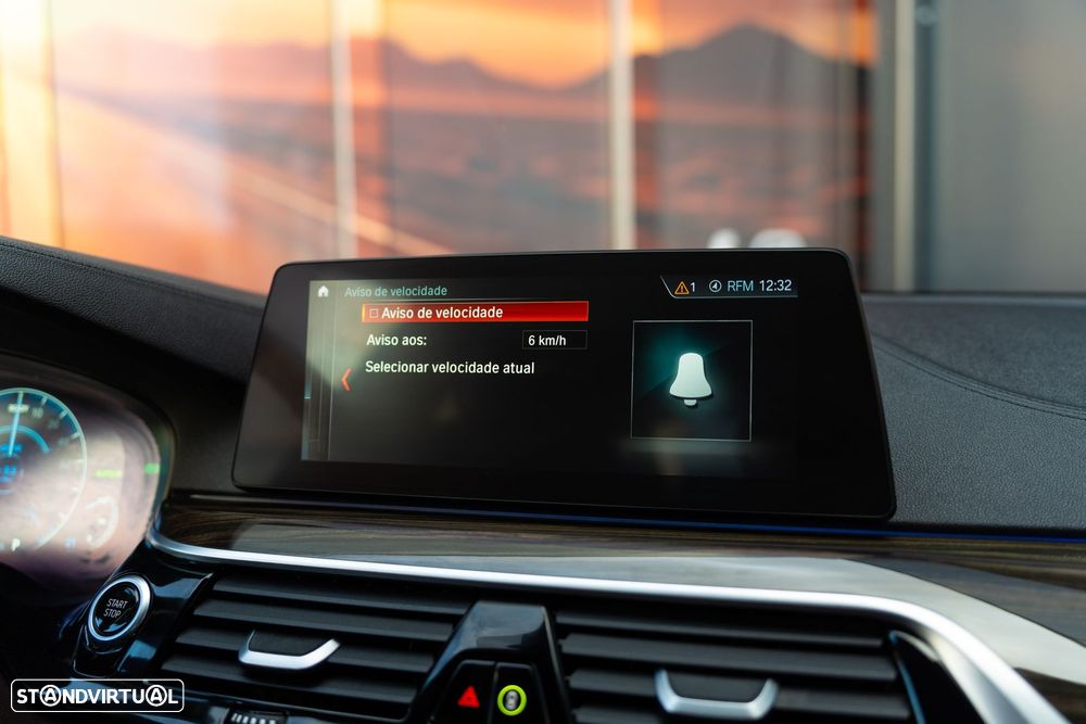 BMW 530 e iPerformance Line Luxury - 20