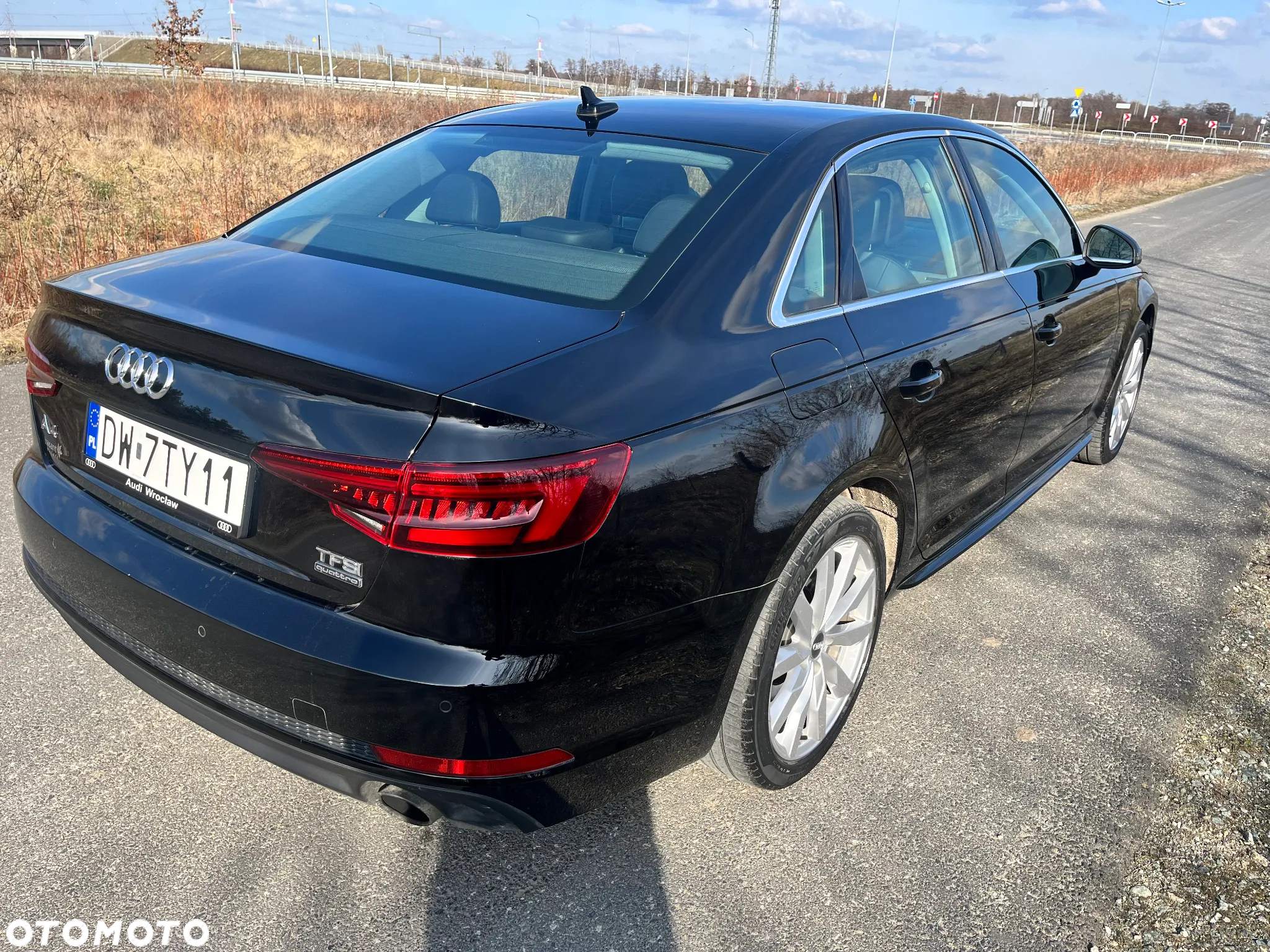 Audi A4 2.0 TFSI Quattro Design S tronic - 3