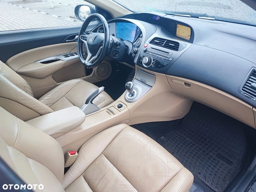 Honda Civic 1.8 Comfort - 13