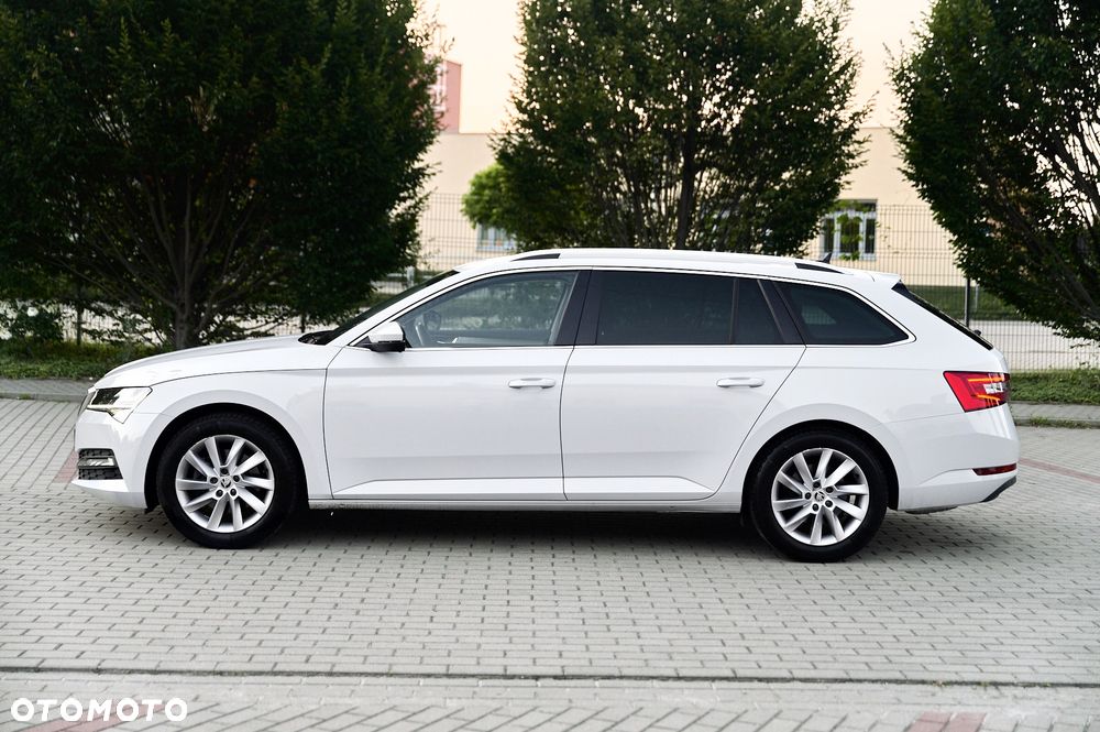 Skoda Superb 1.5 TSI Ambition DSG - 9