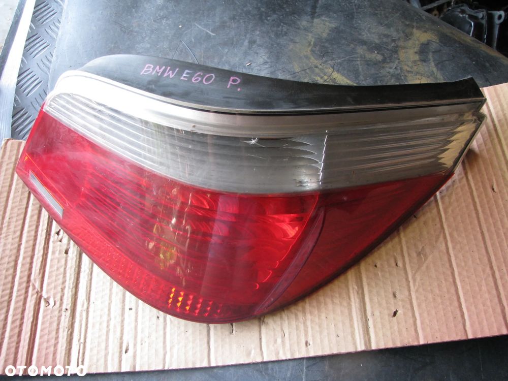 BMW E60 Lampa tył tylna prawa