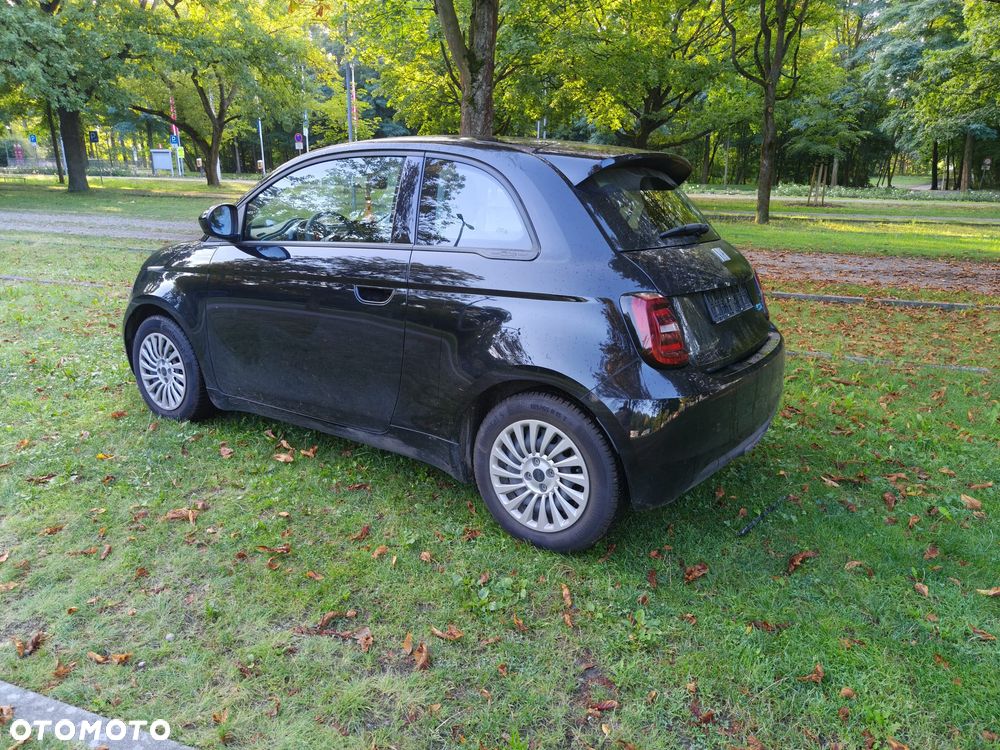 Fiat 500 23.8kWh Action - 3