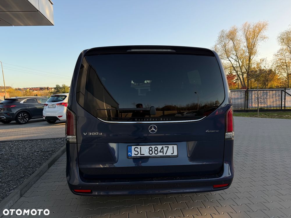 Mercedes-Benz V-Class 2024 photo 4
