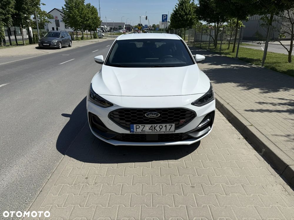 Ford Focus 2.3 EcoBoost ST X - 5