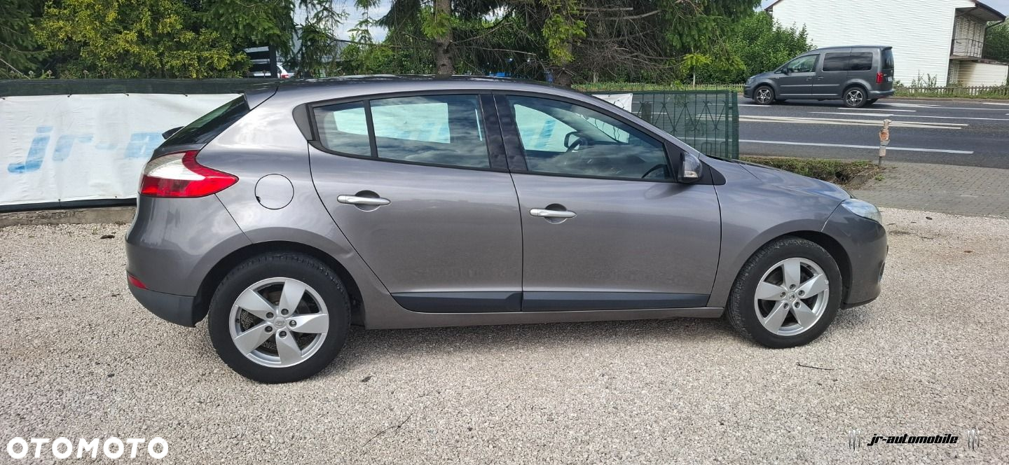 Renault Megane 2.0 140 CVT Dynamique - 10