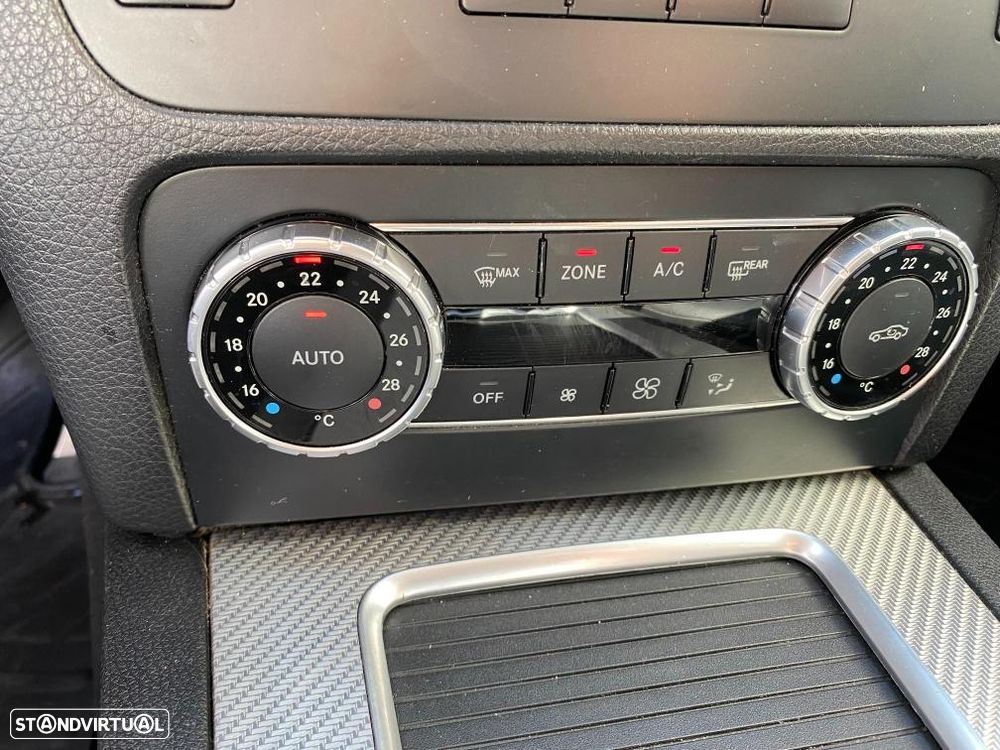 Mercedes-Benz GLK 250 CDI DPF 4Matic BlueEFFICIENCY 7G-TRONIC SPORT EDITION - 25