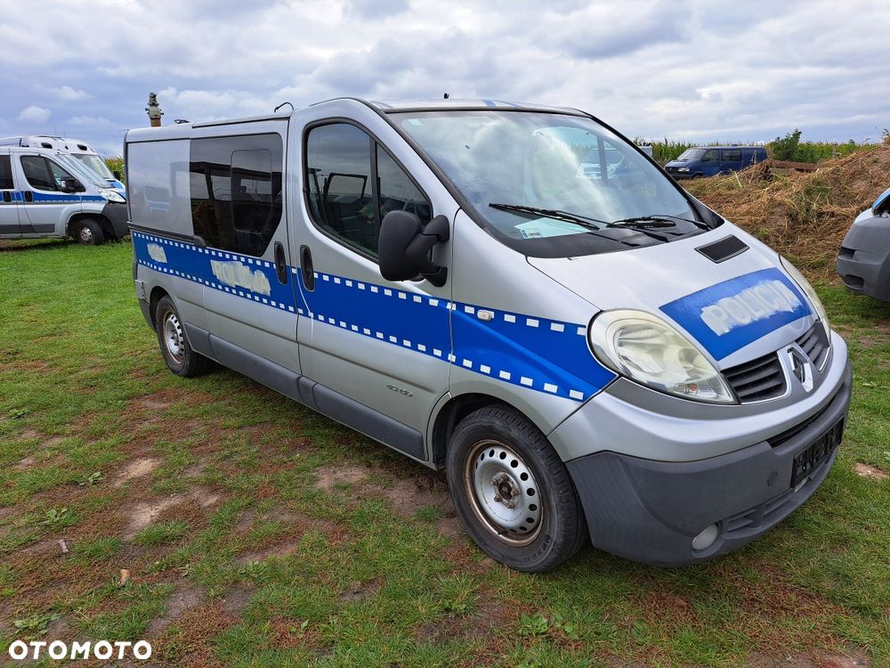Renault Trafic - 1