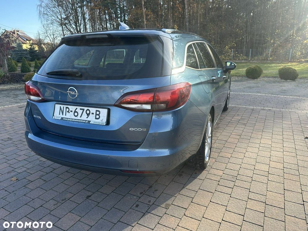 Opel Astra - 9