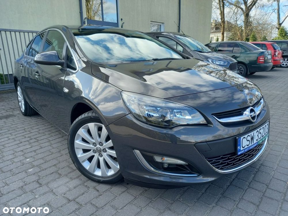 Opel Astra 1.4 Innovation - 4