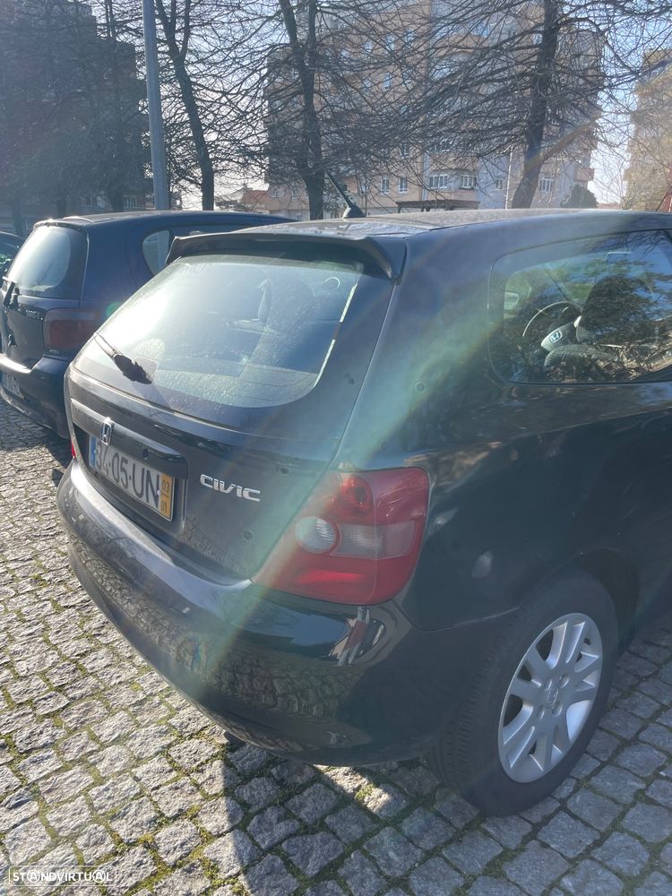 Honda Civic 1.4 LS - 11