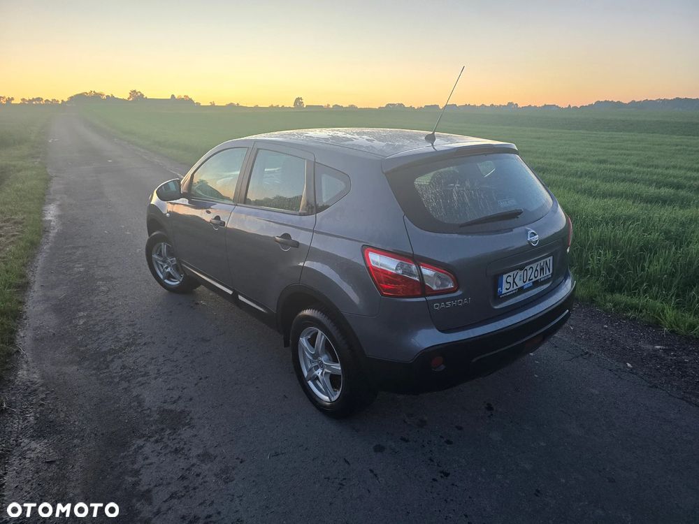 Nissan Qashqai 1.6 Tekna - 2