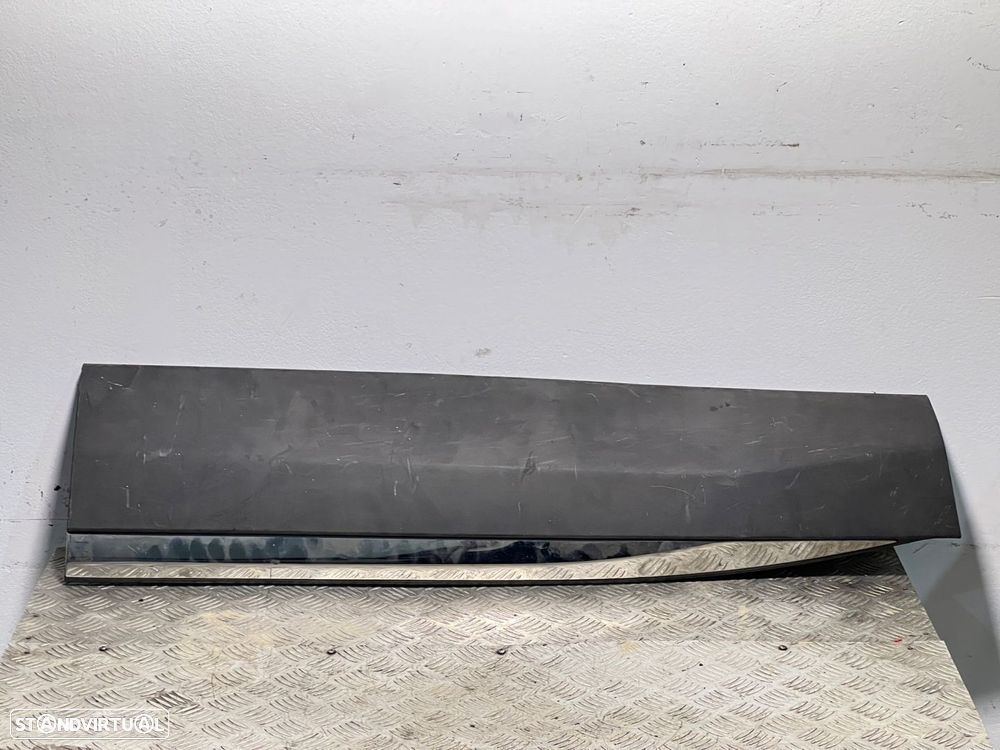 Friso da Porta Esq Frente PEUGEOT 3008 II REF. 9811404277 - 1