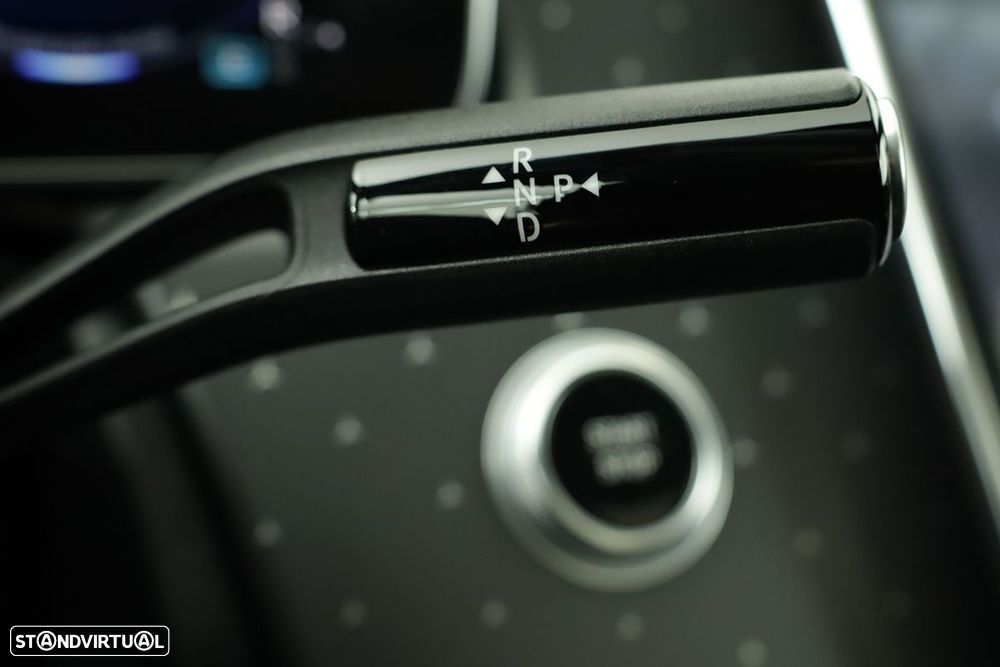 Mercedes-Benz EQE 300 - 18