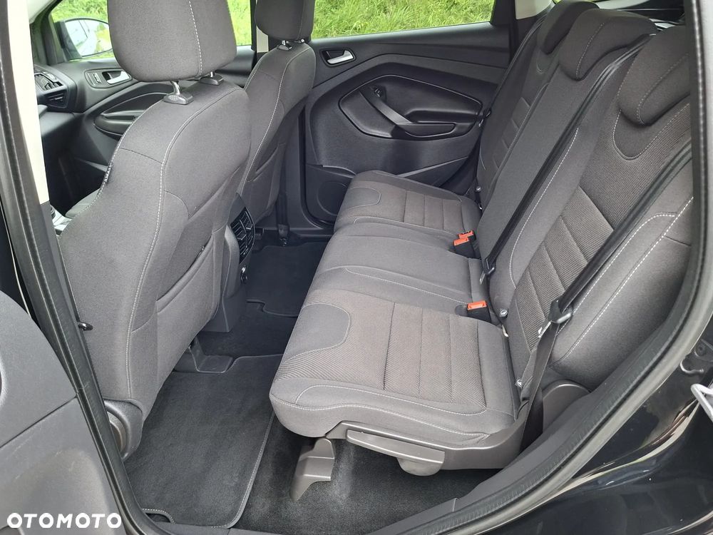 Ford Kuga 2.0 TDCi 2x4 Trend - 20