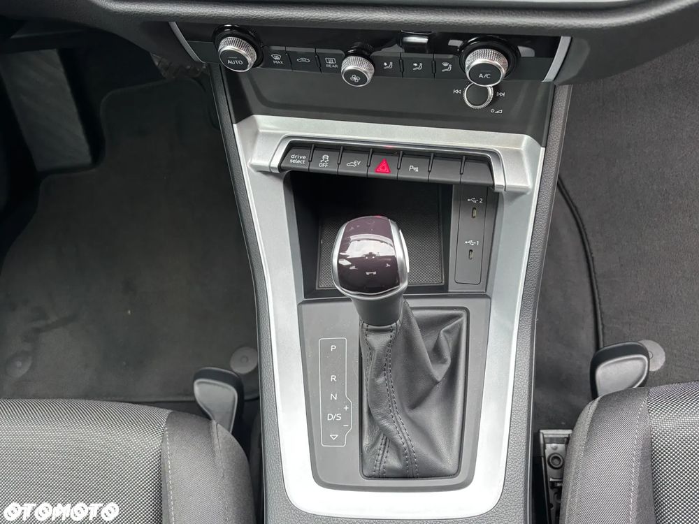 Audi Q3 35 TFSI S tronic - 20