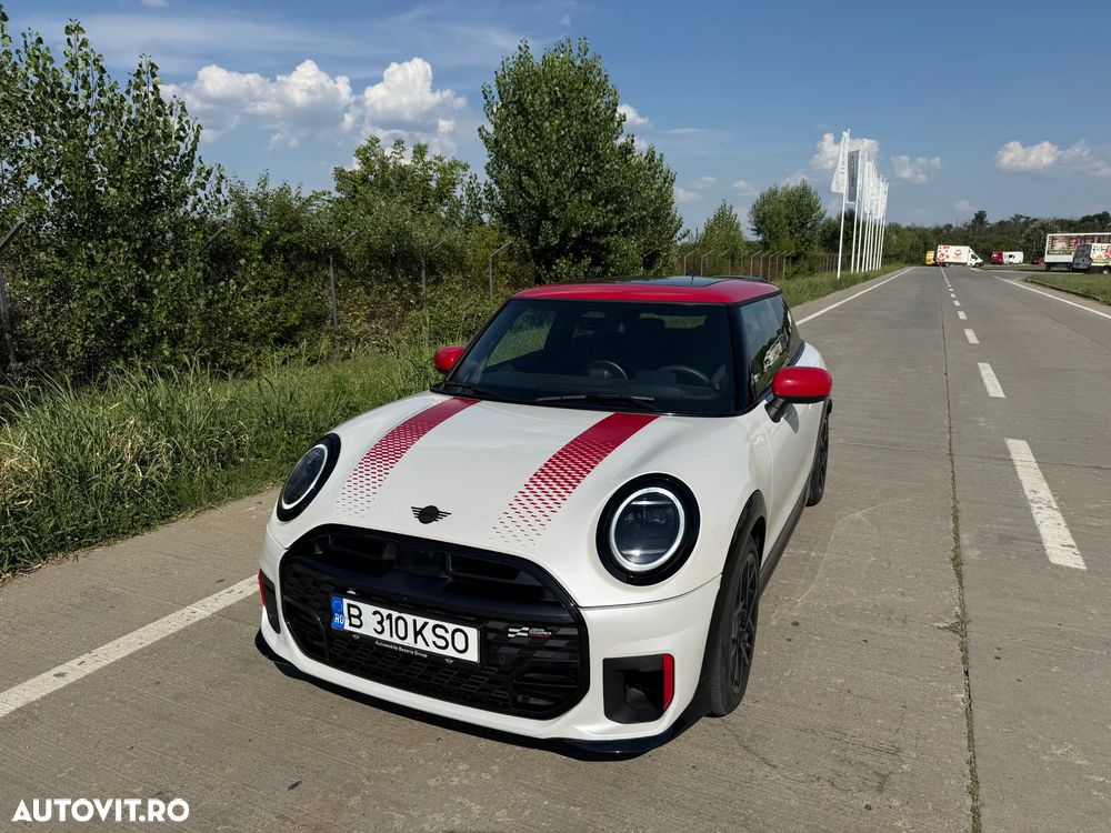 Mini John Cooper Works AT - 10