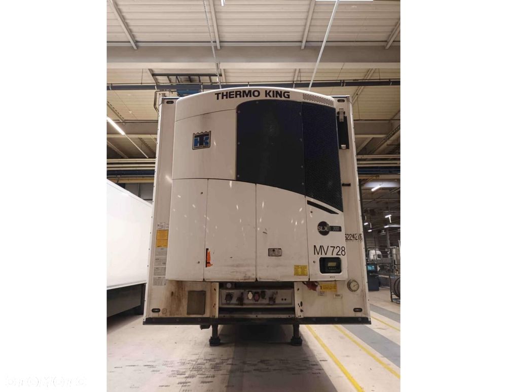 Schmitz Cargobull SKO FP 45 ThermoKing SLXi 300 - 1