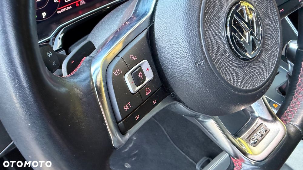 Volkswagen Polo 2.0 TSI GTI DSG - 14