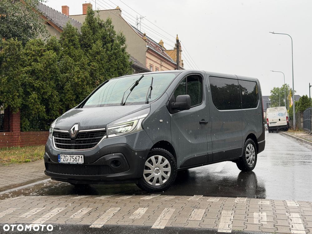 Renault Trafic 2.0 dCi EDC - 2