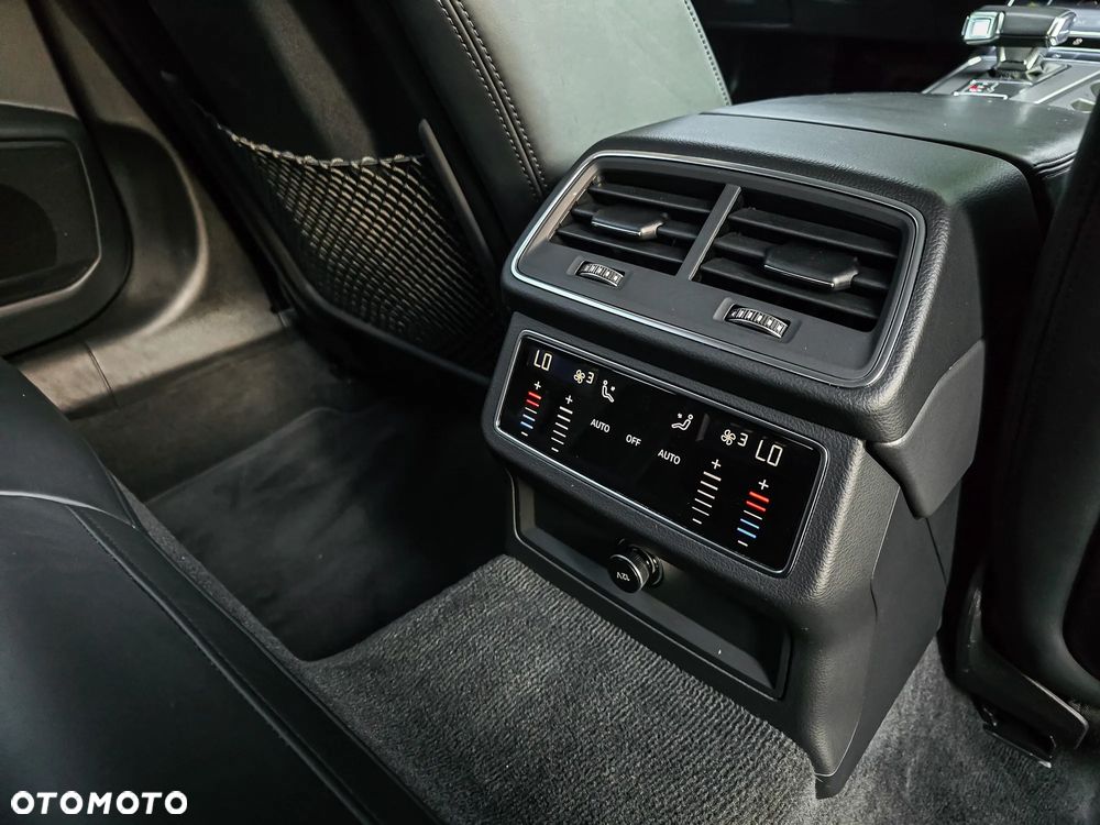 Audi A6 Avant 50 TDI quattro tiptronic - 35