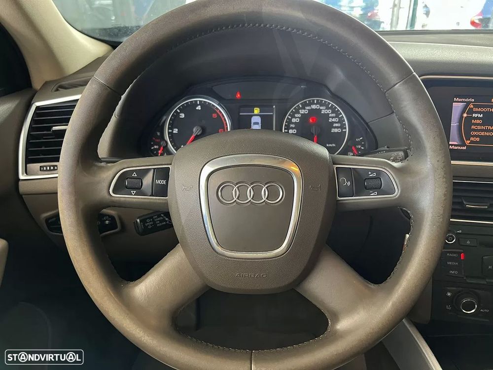 Audi Q5 2.0 TDI Advance - 9