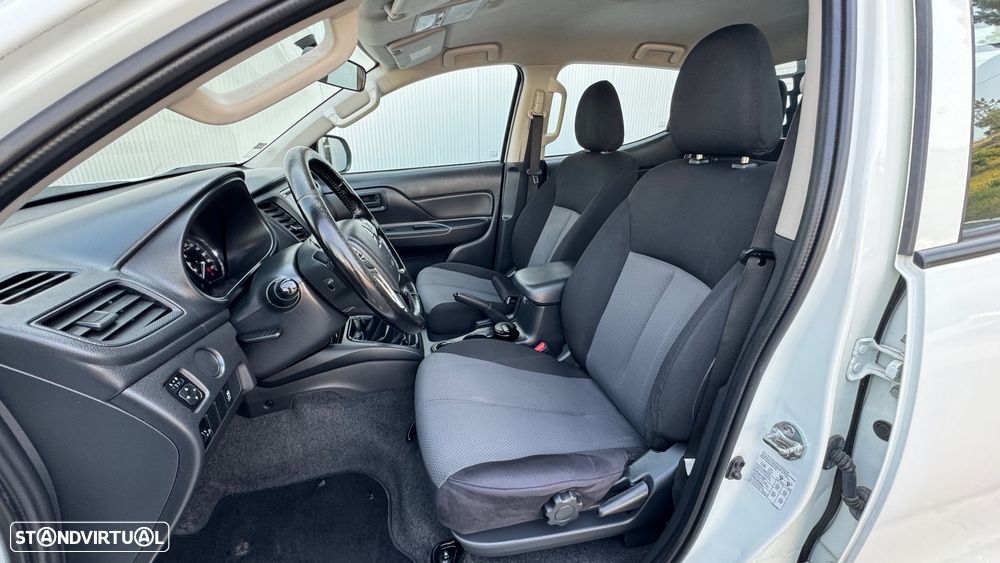 Mitsubishi L-200 Cabine dupla 4X2 - 25