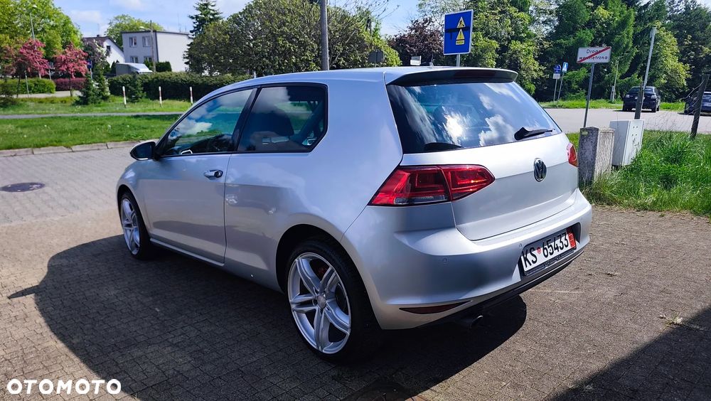 Volkswagen Golf 1.6 BlueTDI DSG Comfortline - 17