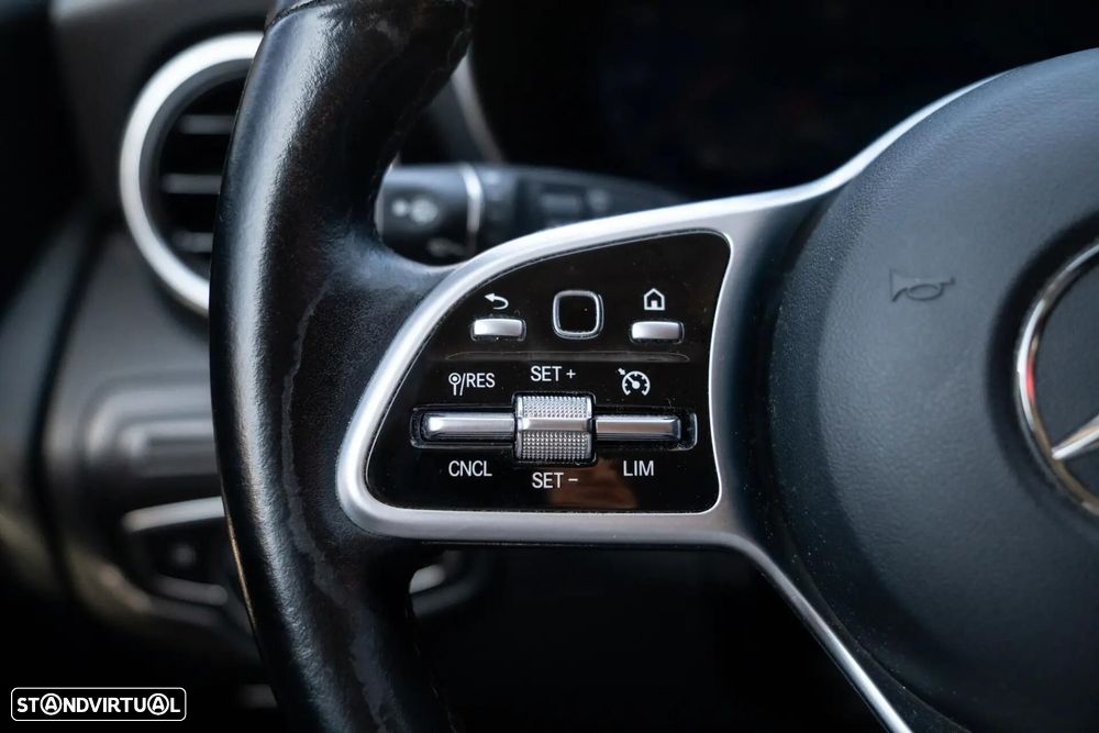 Mercedes-Benz GLC 300 de 4Matic - 18