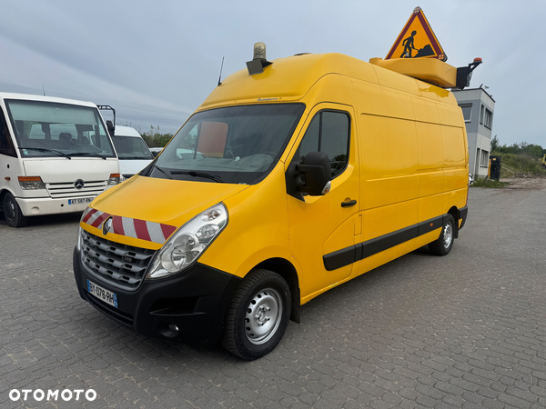Renault Master klimatyzacja Mobilny serwis oświetlenie ostrzegawcze roboty drogowe Blaszak L3H3 super stan